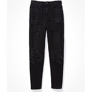 American Eagle Ripped Relaxed Mom Jeans